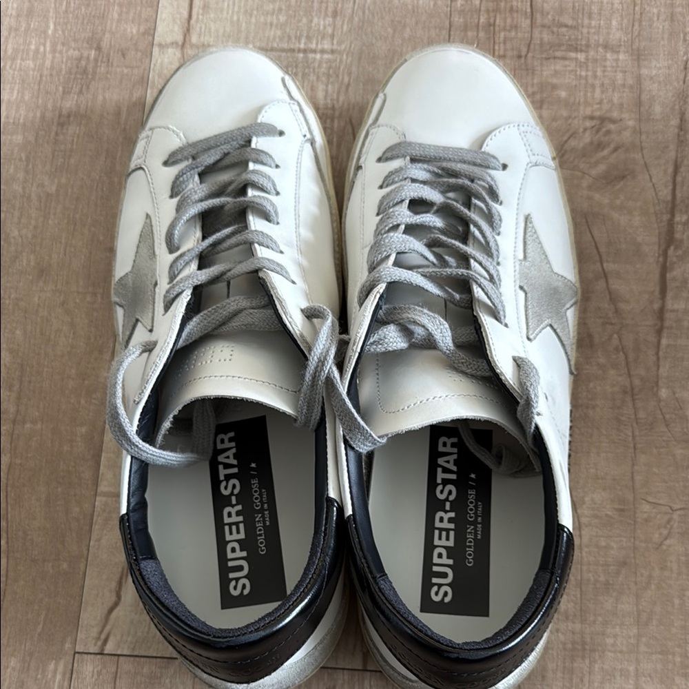 Golden Goose Men's Super-Star with black heel tab and metal stud lettering - Picture 4 of 10
